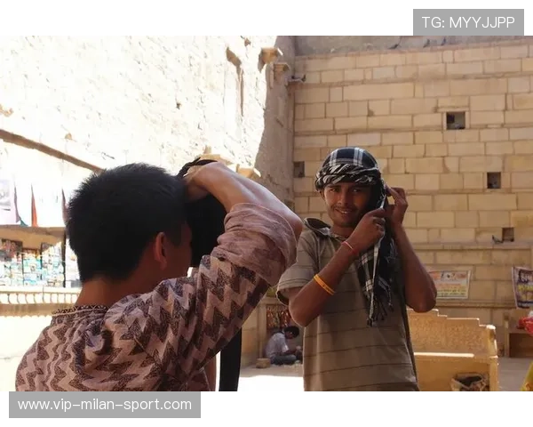 印度投球火力惊人，连续零封对手，印度踢球